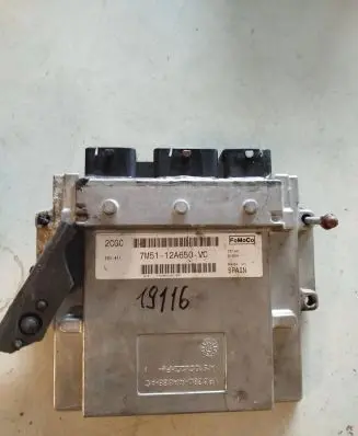Ford Focus Engine control unit/module 7m5112a650vc