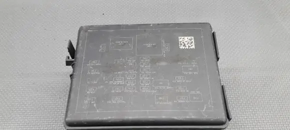 Fiat Freemont Fuse box set 68068355AE