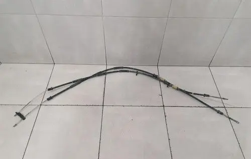 Chevrolet Camaro Hand brake release cable 22740875