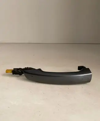 Audi A3 S3 8V Front door exterior handle 8V0837205