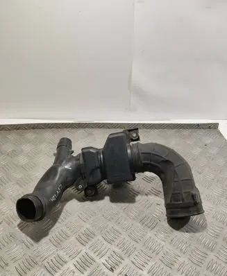 Honda CR-V Air intake duct part ATP95