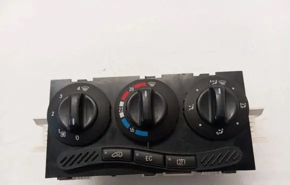 Mercedes-Benz A W168 Climate control unit 1688300485 K112998