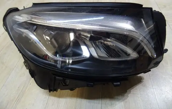 Porsche Cayenne (9PA) Headlight/headlamp A2539065201