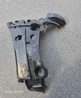Renault Kangoo II Front bumper mounting bracket 8200435435