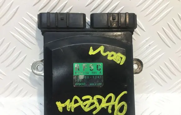 Mazda 6 Fuel injection control unit/module RF5C18701A