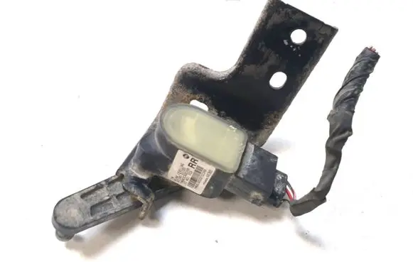 Hyundai Santa Fe Rear air suspension level height sensor 92190S1100