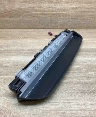 BMW 7 G11 G12 Third/center stoplight 7342972