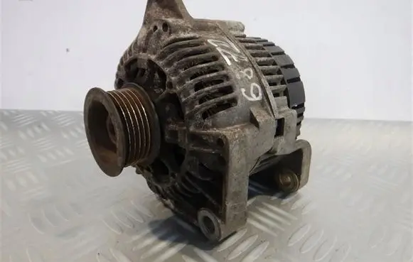 Renault Laguna III Generator/alternator 7700424595