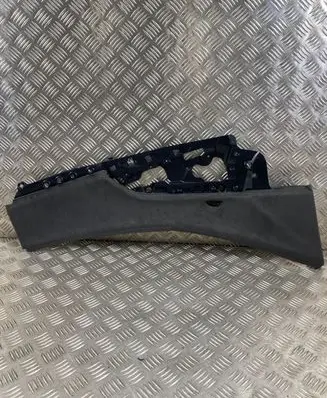 Audi Q7 4M Front door card panel trim 4M0867117B