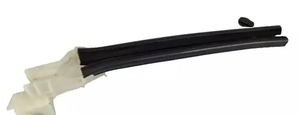 Citroen DS7 Crossback Rear door windshield rail 9821855580