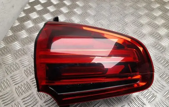 Porsche Cayenne (92A) Rear/tail lights 7P5945307M