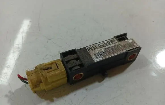 Nissan Almera Tino Airbag deployment crash/impact sensor 98830BU200
