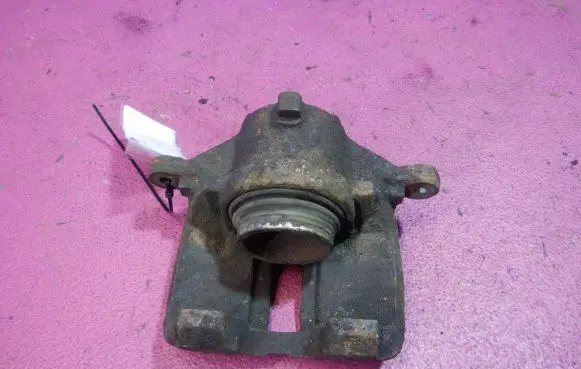 Honda Civic Front brake caliper