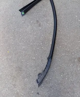 BMW 5 F10 F11 Other front door trim element 5137182012 60829010
