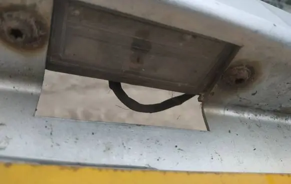 Chrysler Sebring (ST-22 - JR) Number plate light