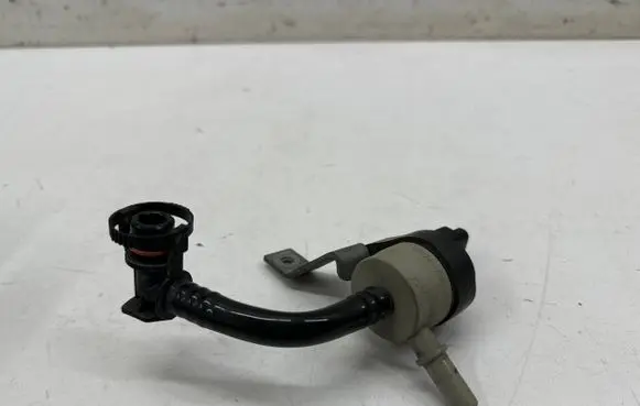 Mini Cooper Countryman R60 Vacuum valve 7624537