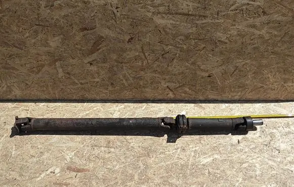 Mitsubishi L200 Rear driveshaft/prop shaft 
