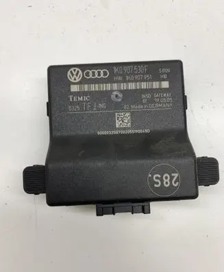 Volkswagen Golf Plus Gateway control module 1K0907530F 1K0907951