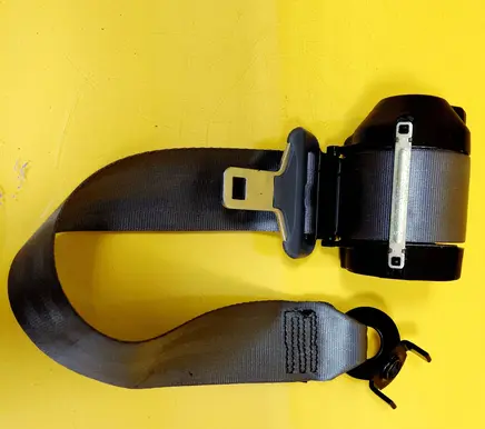 Renault Clio II Rear seatbelt 00062445