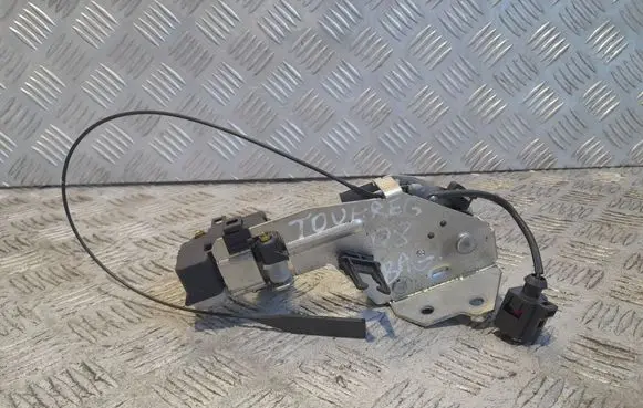 Volkswagen Touareg I Tailgate/trunk/boot lock/catch/latch 7L0827506E