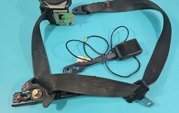 Peugeot 407 Front seatbelt 96439575XX IMPRK1573313