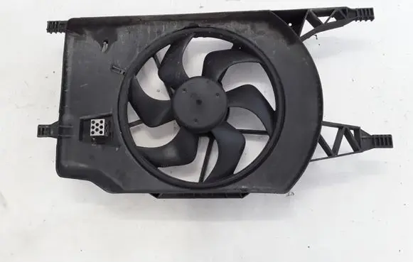Renault Vel Satis Radiator cooling fan shroud 8200025636