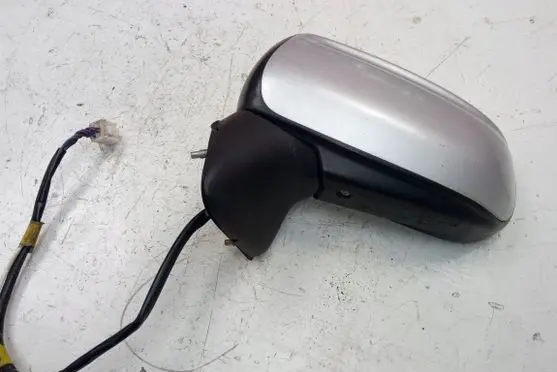 Mazda Premacy Front door electric wing mirror