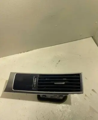 Audi A6 S6 C6 4F Dashboard side air vent grill/cover trim 4F1820901D