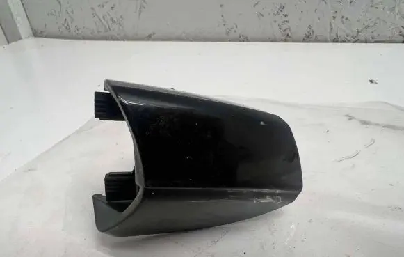 Mercedes-Benz E W212 Front door handle cover A2047600420