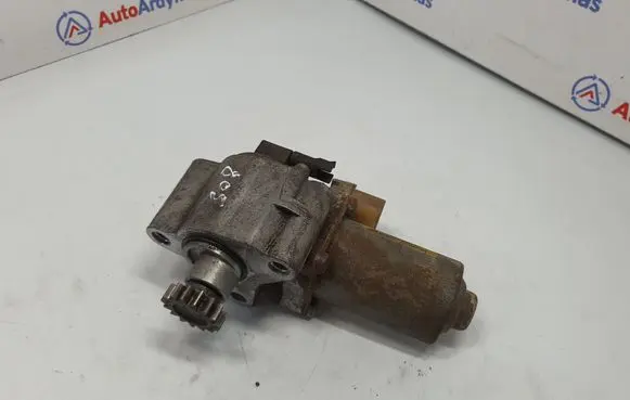 BMW 5 E60 E61 Gearbox-reducer motor 27102449712 2449712 7546671