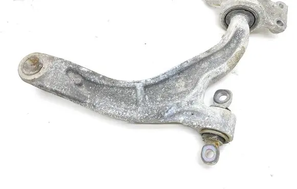 Chrysler Pacifica Front lower control arm/wishbone 68232193AD