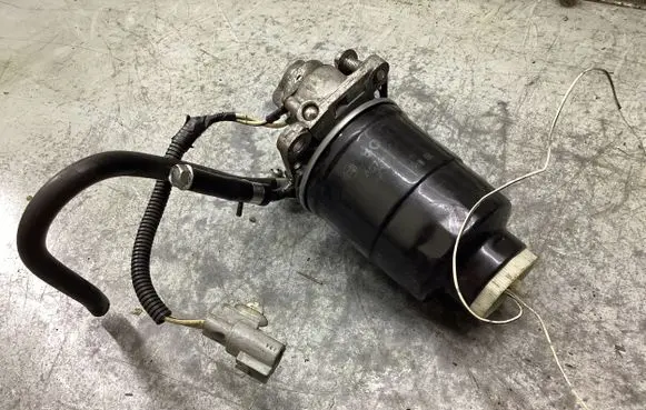 Subaru Forester SH Mechanical fuel pump 14574438 7082321