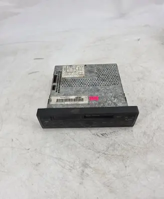 Audi A8 S8 D2 4D Radio/CD/DVD/GPS head unit 7646243380 4B0035152 AUZ1Z2V2645106