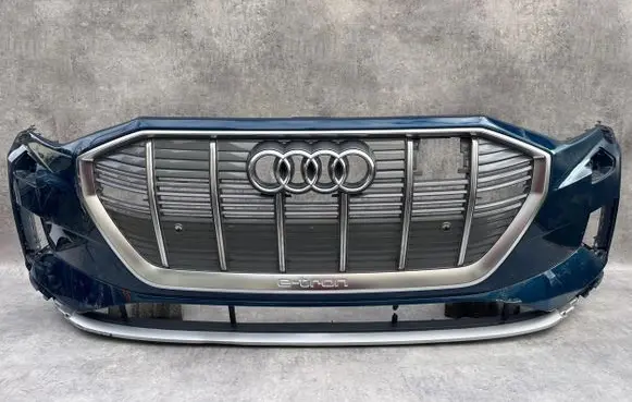 Audi e-tron Front bumper 4KE807437