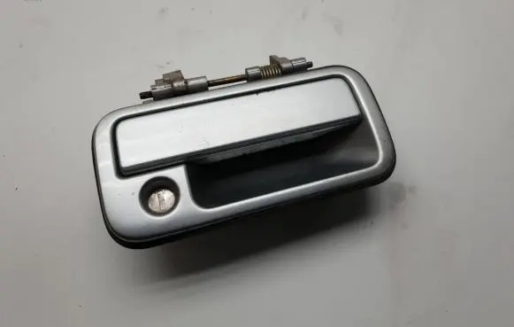 Opel Frontera B Front door exterior handle