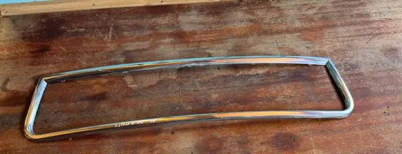 Audi A4 S4 B6 8E 8H Front grill 8E0854646