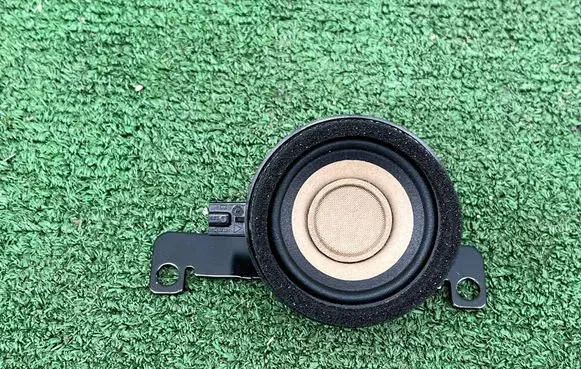 Audi e-tron Front door high frequency speaker 4KE035399