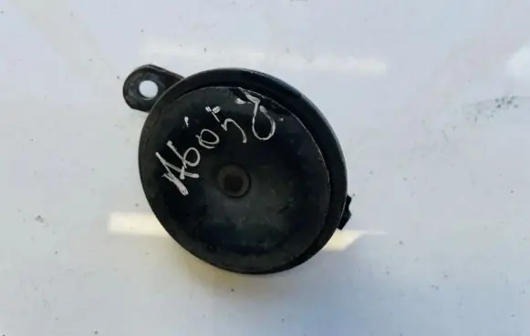 Volkswagen Golf V Horn signal