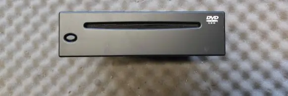 CD/DVD changer