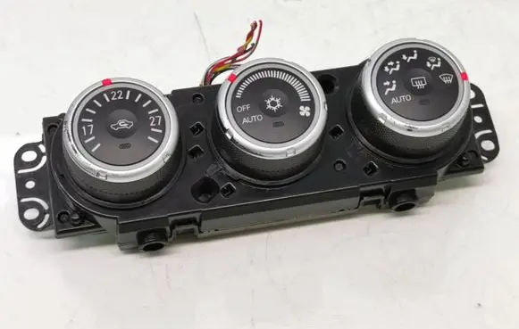 Mitsubishi Outlander Climate control unit 7820A115XA 3853249