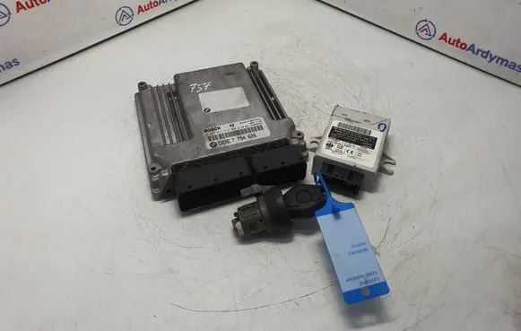 BMW X5 E53 Engine ECU kit and lock set 7794626 13617794626 0281011414