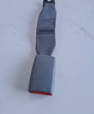 Mitsubishi Galant Rear seatbelt