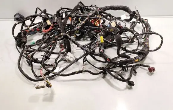 Dacia Sandero Engine installation wiring loom 8200293241 242967618R