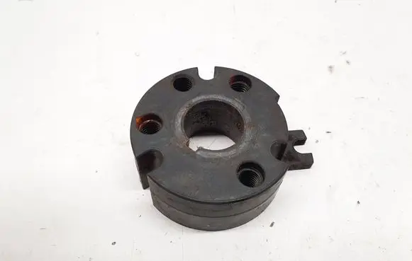 Volkswagen PASSAT B7 Fuel pump gear (pulley) 03L130238A
