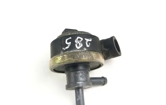 Volkswagen Golf III Turbo solenoid valve 054133459 354133459