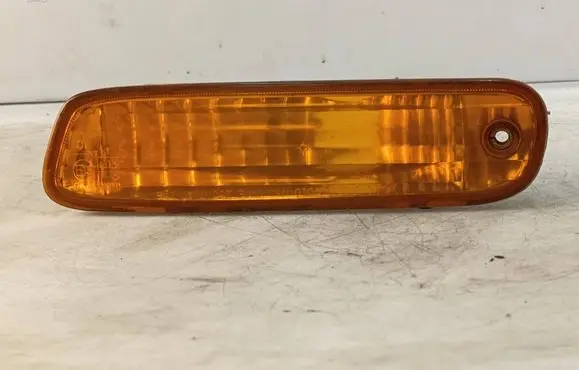 Daewoo Leganza Front indicator light 0303000837