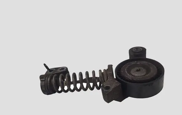 Volvo V60 Generator/alternator belt tensioner