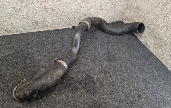 Land Rover Discovery 5 Intercooler hose/pipe FPLA6K770C FPLA6K770