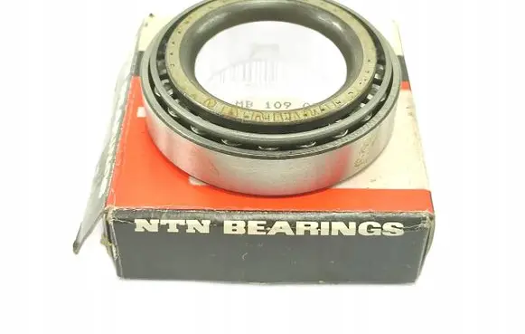 Mitsubishi L200 Front wheel hub MB109051