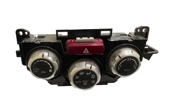 Subaru Forester SH Climate control unit 72311SC060 88917CA T1007170D